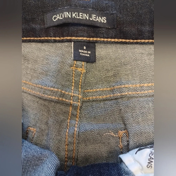 Calvin Klein EUC Darkwash High Rise Skinny Jeans Size 8 - Picture 8 of 10